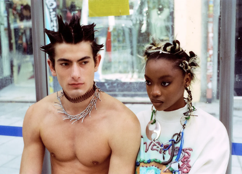 forestgreenlesbian:Nisha &amp; Nicolás for Pap Magazine ‘My Bewtiched Love’Photography by Paula Díaz 