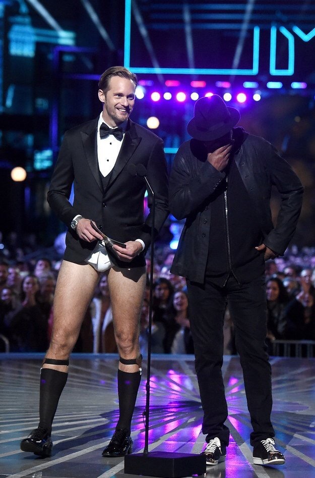 celebundiedrawer:  Alexander Skarsgard at the MTV Movie Awards.