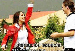 tatuajes-de-tus-besos-deactivat:  Rebelde Meme: [½] Aberturas ↳ Sólo Quédate En Silencio. 