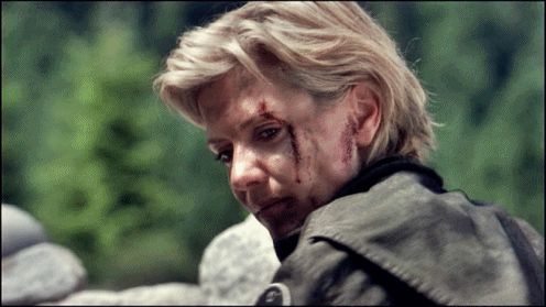 samantha-carter-is-my-muse: C’mere in Death Knell. The way she’s bruised and beaten and 