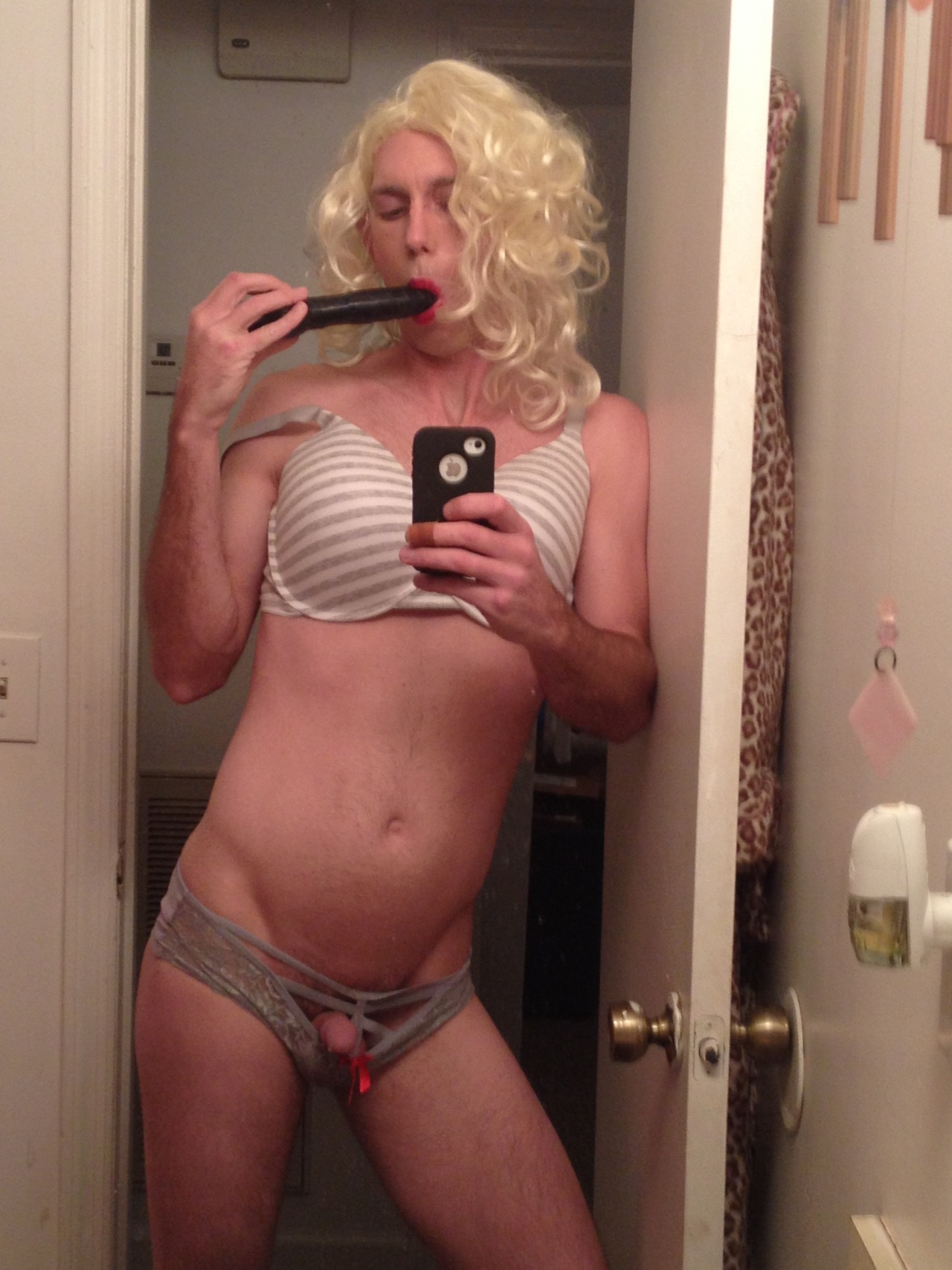 Your too sexy Haloâ€¦ Thanks forcsubmitting the picsâ€¦ nice cock peeking