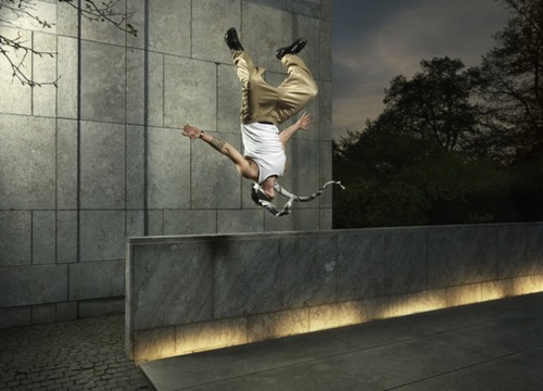 kungfumasters:  All kinds of parkour movements for you! So amazing!! I love parkour.Online buy professional kung fu shoes, and Kung Fu Clothing just click:http://www.icnbuys.com/kung-fu-shopIf you like Chinese kung fu, you can share this blog, and I will