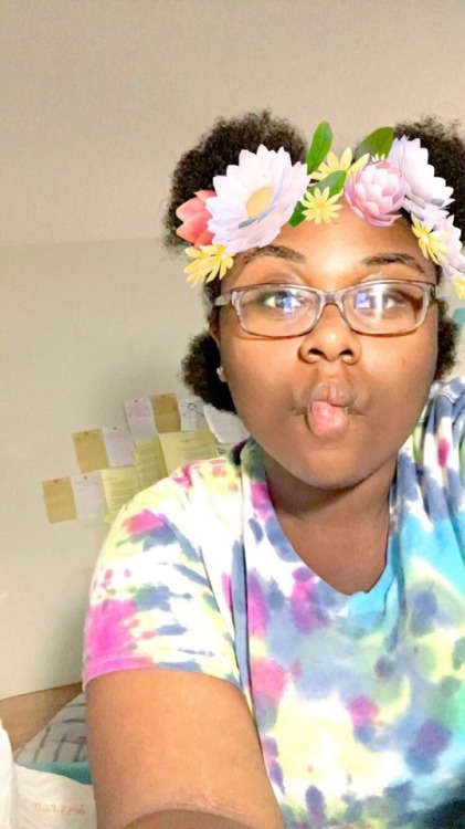 thekidtheylove:  My hair is not a trend 👑💁🏾✨