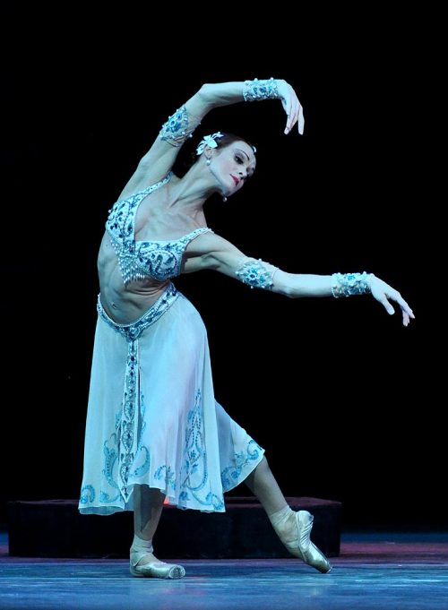 Uliana Lopatkina - Nikiya. Photograph by John Ross. Mariinsky Ballet - La Bayadere Act I. Royal Oper