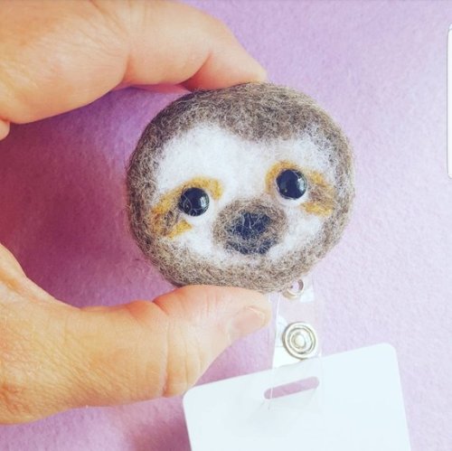 Sloth Retractable Badge Clip //FeltALittleFuzzy