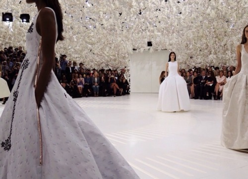 atendercuriosity: Dior couture Paris by Mario Testino