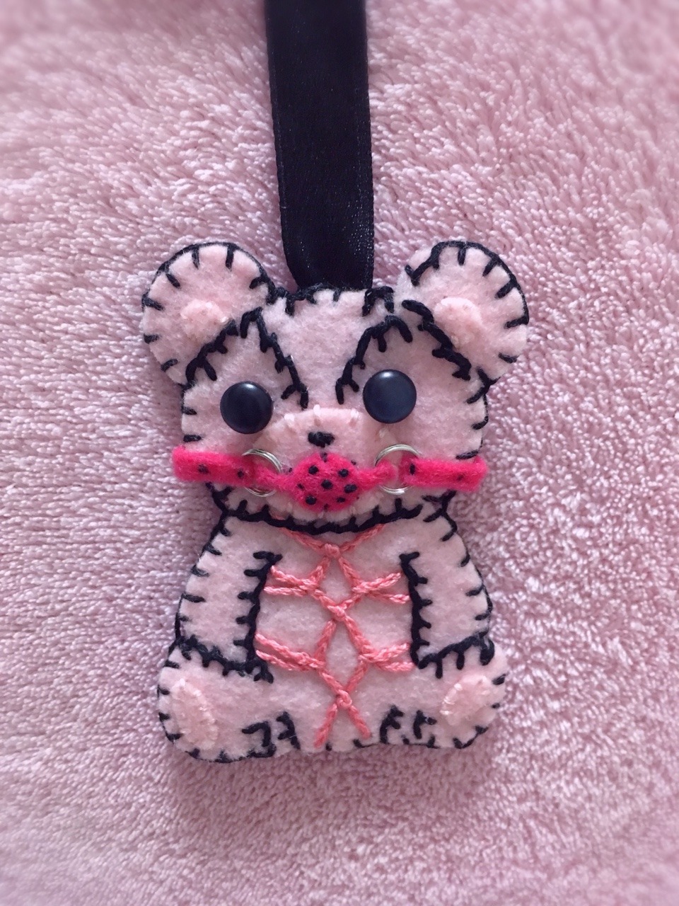 krybaby666:Isn’t he the cutest?! @shibarikuma made him for me for my birthday coming
