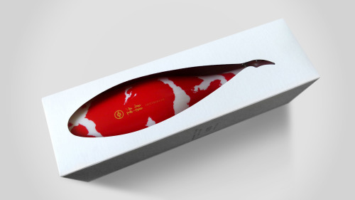 Brilliant koi carp packaging suits this luxury sake perfectly, design by BULLET Inc.