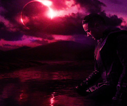 10K FOLLOWERS CELEBRATION Make Me Choose: Anonymous Asked AVENGERS: ENDGAME (2019) Or AVENGERS: AGE OF