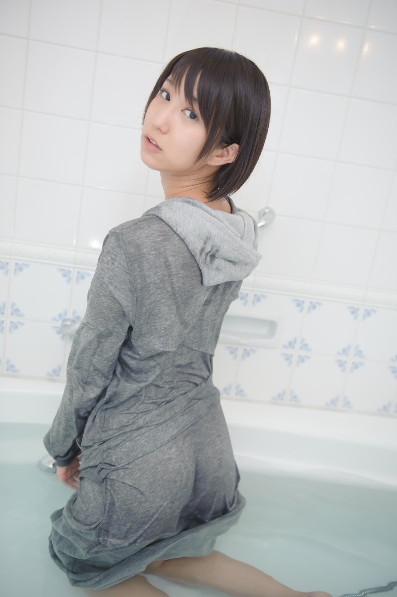 cosplayjapanesegirlidols:  Cute Cosplay Girl Minato [Censored] (Casual) 2-18