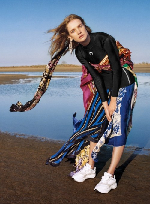 Photographer: Zoë GhertnerStylist: Camilla Nickerson Model:Natalia Vodianova The many ways to wear