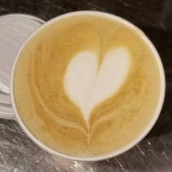 Latte art heart   #latteart #heart https://www.instagram.com/p/BojdLd8H0kB/?utm_source=ig_tumblr_share&igshid=1dsew249hkjfn