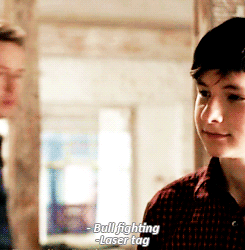 theouatgifs:Like father, like daughter.