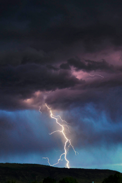 vurtual:  # 2 from a great storm - Wyoming (by bob perkins) 