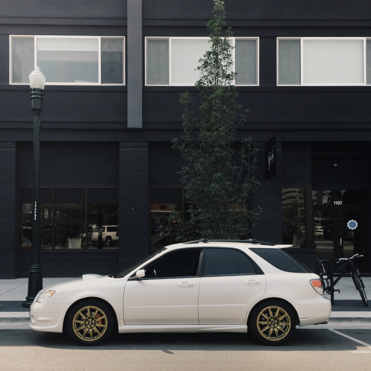 fuckyeahwrx:  Beautiful hawkeye wagon, I wish mine was white.- taken from NASIOC