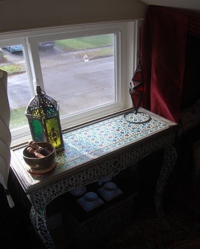 micromanor:  248 sqft tiny house has unique Moroccan and Indian design elements.