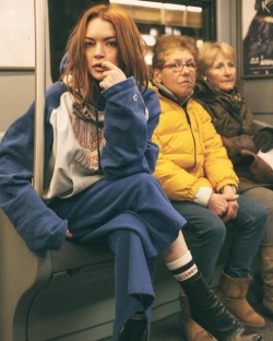 everythinglindsaylohan:  Lindsay Lohan photographed