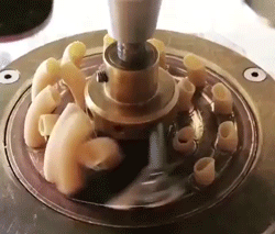 fencehopping:Extruding pasta