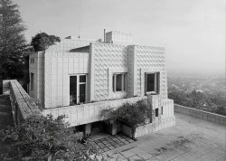 Phdonohue: Ennis House, Frank Lloyd Wright, Los Angeles, Ca, 1954 – Ezra Stoller