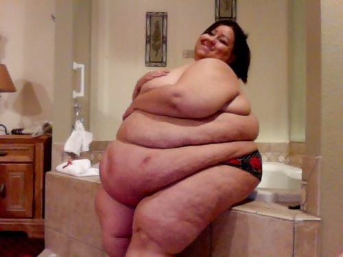 Heavy Ssbbw Woman Fan