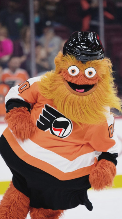 daisiesmakingchains:antifa gritty [click to enlarge](pls like/reblog if you use!)