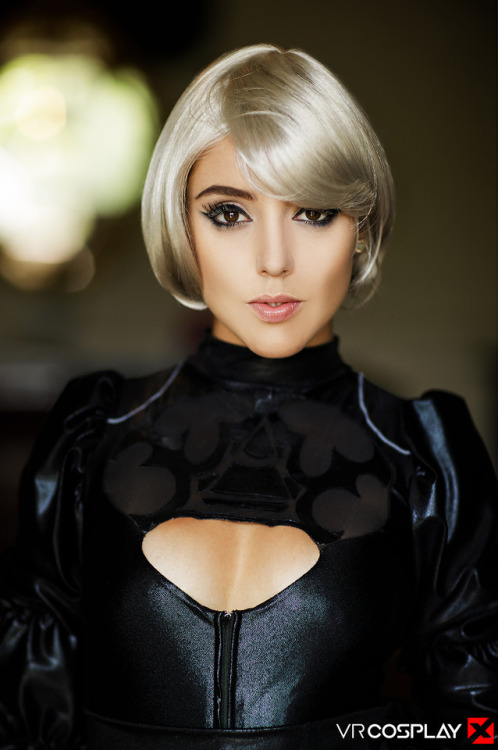 danamorganvr: Your relationship with 2B couldn’t be much more complicated. Some days she seems into you, some days she doesn’t even call you by your real name. You’ve always been attracted to her – there’s something sexy about someone who can