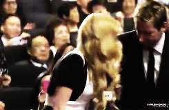 avrillavigine:  Avril Lavigne wins best global singer award at Huading Awards (X)
