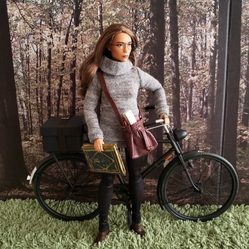 her ancestor’s bookfollow for more ActionFigures FanArtthe book is made from online images of 