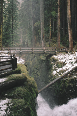 woodlandsouls:  Sol Duc Falls (by know_surprises)