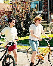 wvattoleff:it meme: [¼] outfits → eddie’s red shorts + yellow christine shirt (feat. the Fanny Pack)