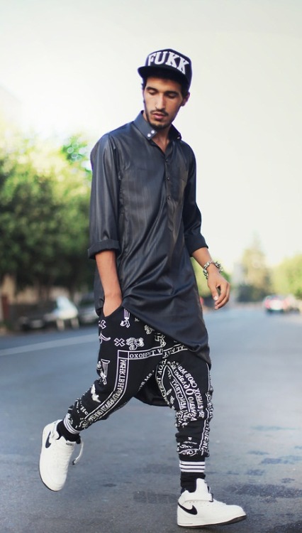 maxelinho:  maxelinho:  Your Guide For Street Fashion Daily 