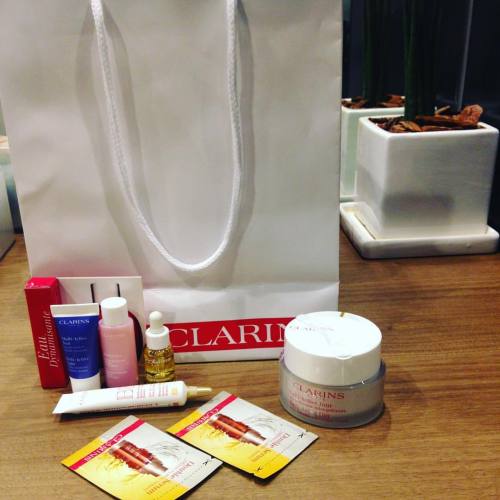 peppermint-moon: Retail therapy in the form of some Clarins skincare. Time to hit the hotel sauna an