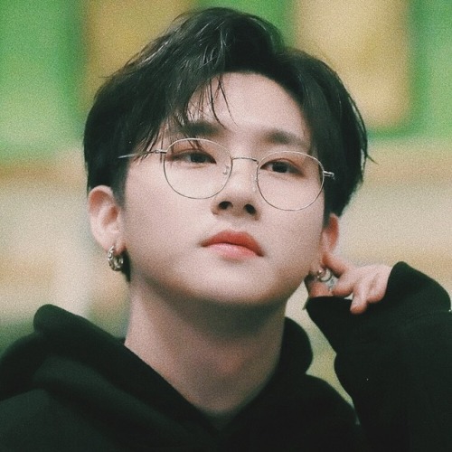 ˗ˏˋ changkyun’s glasses day icons ↷ like or reblog if you save;♡°