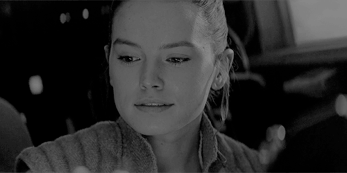 iheartrey:Rey sits in the pilot seat, Chewie as co-pilot. Rey looks at him compassionately. Rey FLIC
