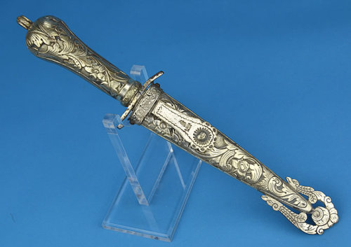 art-of-swords: Gaucho Knife Dated: circa 1920 Place of Origin: Europe/South America Measurements: k