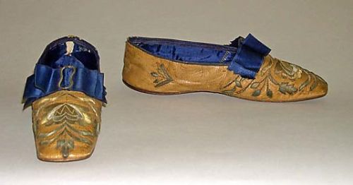 Leather slippers, 1850s.