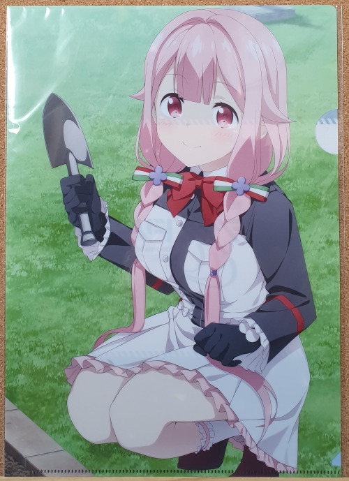 February 2021 LootJust received these cute clear files and keychain from AmiAmi! Elaina is cute!