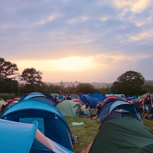 🌄 #Bestival #Festival #Camping #tents #sunset #sky #sunny #outdoors #landscape