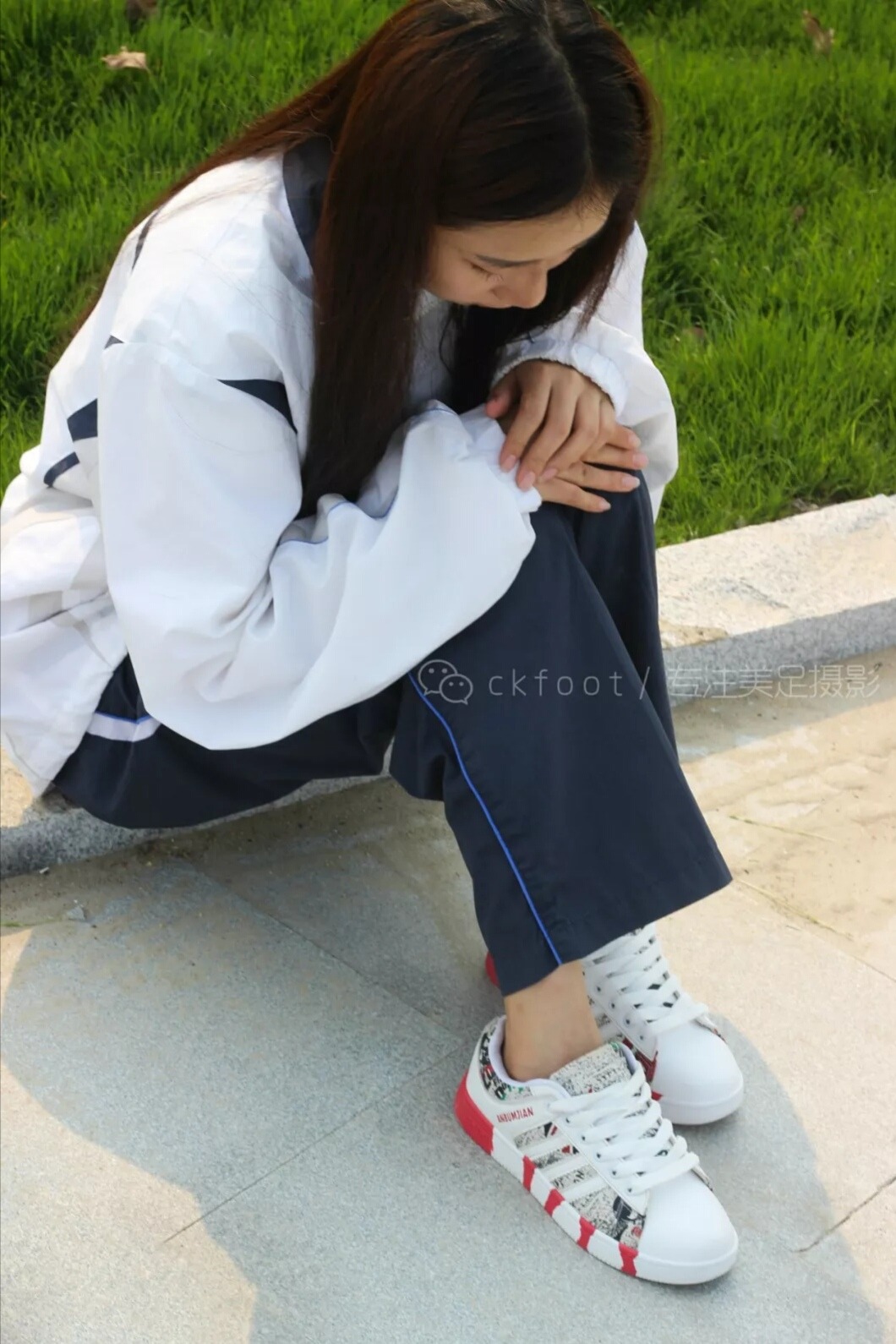 chinesefootfetish:  