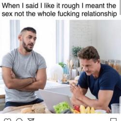 gay-irl:  gay😪irl