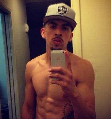 latboi34: betocheto17:  Yum dam he fine