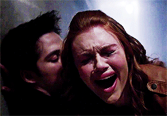 xklarostydiax:  #Lydia lost people important to her #first Jackson#later Allison#and