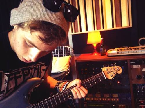 loveslucas:but guys, look