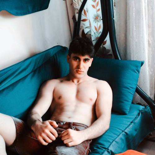 HOT TURKISH AND KURDISH GUYS