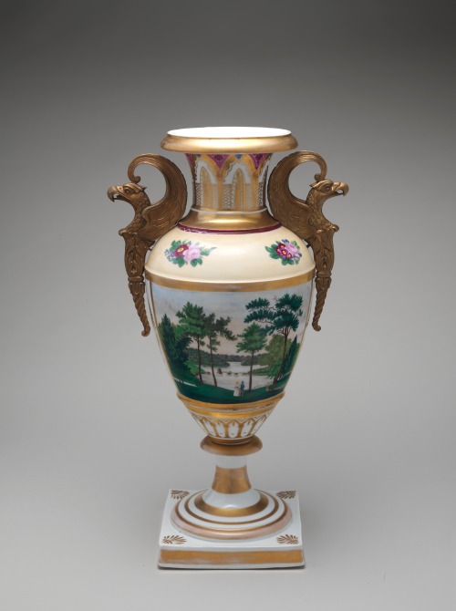 Greek Revival Vase with Picturesque ViewsTucker Factory (Philadelphia, Pennsylvania)1828–36Porcelain