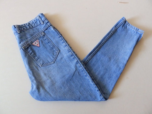 littlevisionsthrift: Vintage GUESS High Waist Skinny Zip-Up Ankle Jeans - Size Small LittleVisionsTh