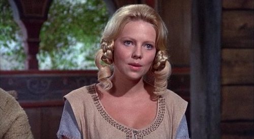 vintagegeekculture:Disney’s steampunk-era lost world fantasy adventure film, “The I