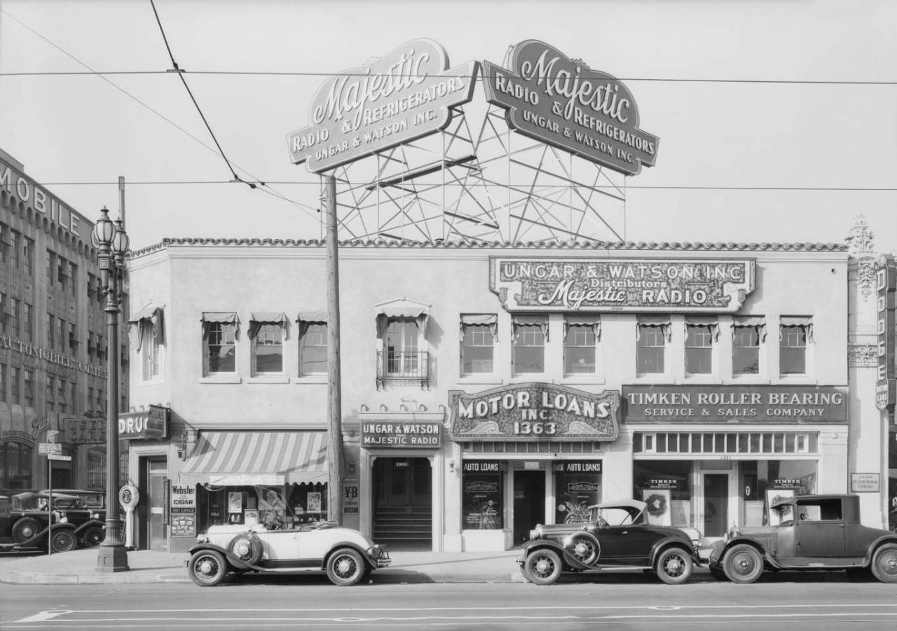 1363 Figueroa Street, Los Angeles, 1930 | Yesterday's Print