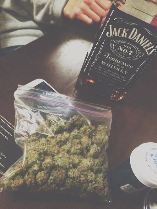 g00dvib3s-n-hightim3s:My night will be all of the above <3