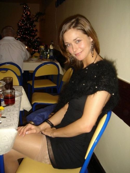 wifecuckoldphotos: Real hot wives …